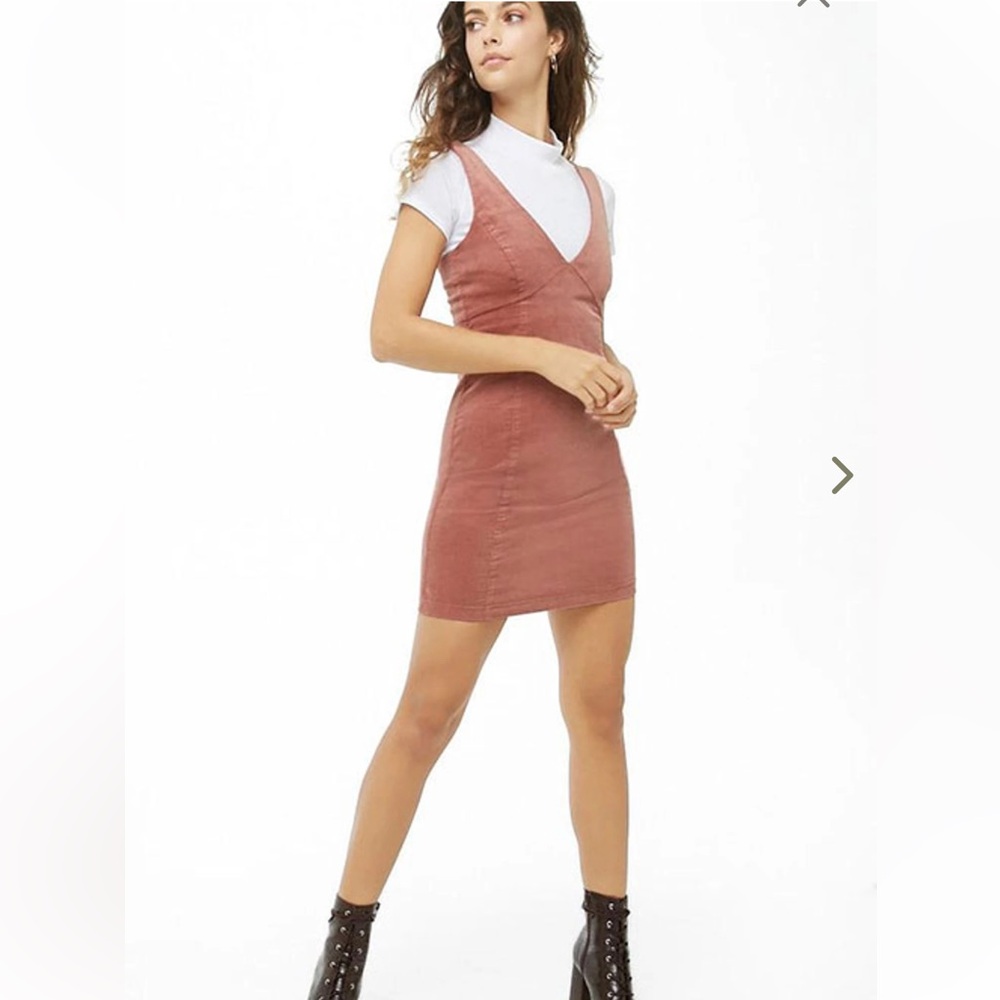 Forever 21 Mauve Cotton Corduroy‎ Empire
Waist Regular Fit A Line Dress